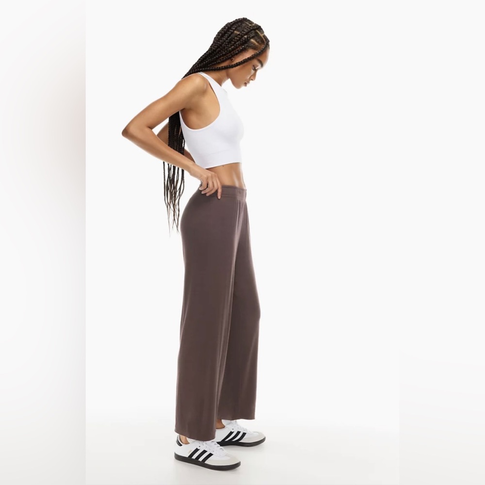 NWT ARITZIA BABATON luxe lounge Tomorrow pant